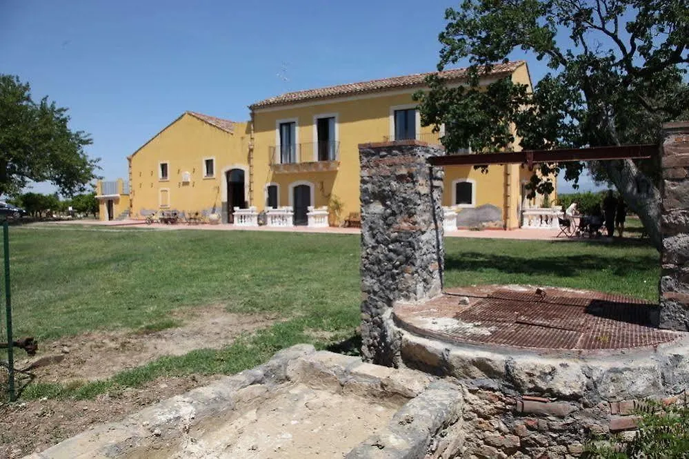 Hotel Tenuta Giarretta La Rotondella