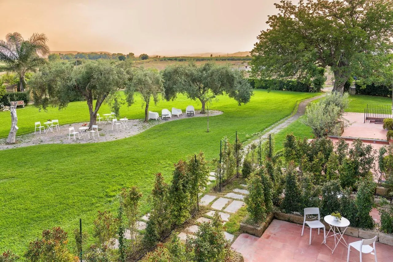 Hotel Neroli Bio Relais La Rotondella 4*,